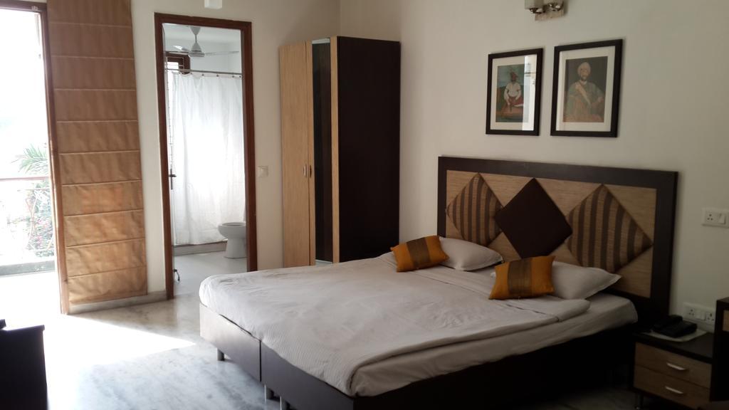 East End Retreat Bed & Breakfast New Delhi Exterior photo